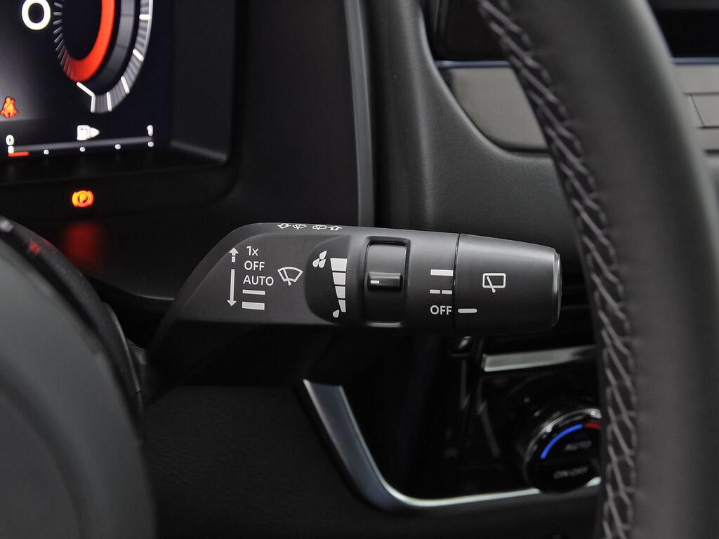 Nissan Qashqai E-POWER 140 KW (190 CV) N-Connecta 14