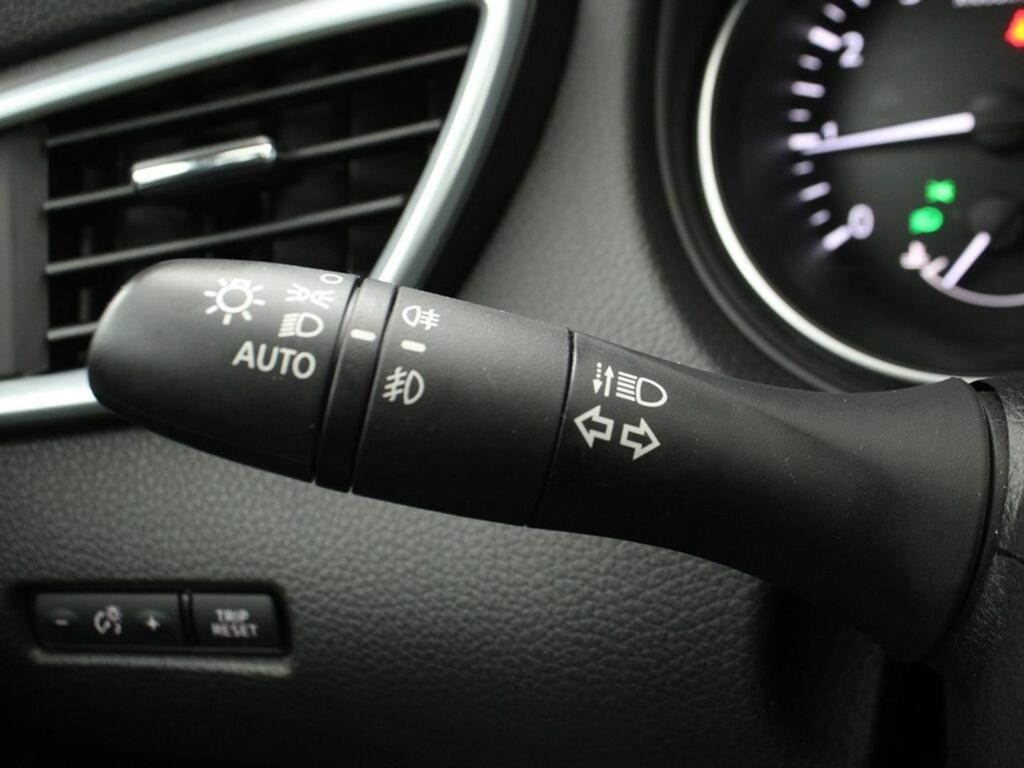 Nissan Qashqai DIG-T 116 kW (160 CV) E6D DCT N-CONNECTA 12