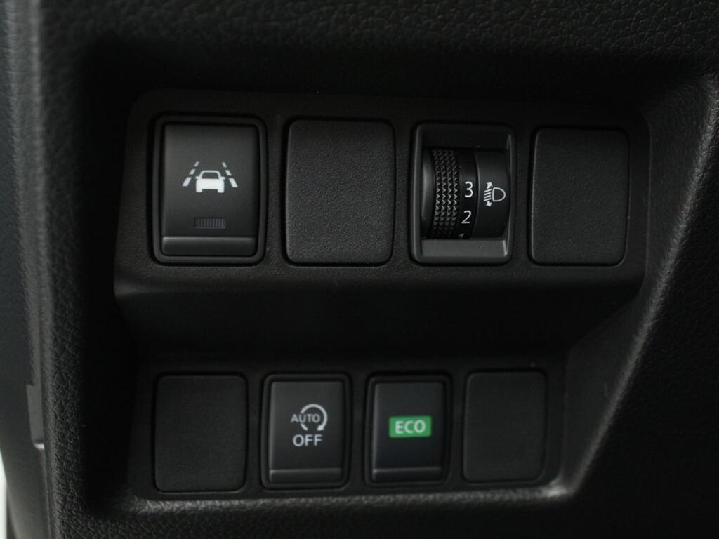 Nissan Qashqai DIG-T 116 kW (160 CV) E6D DCT N-CONNECTA 11