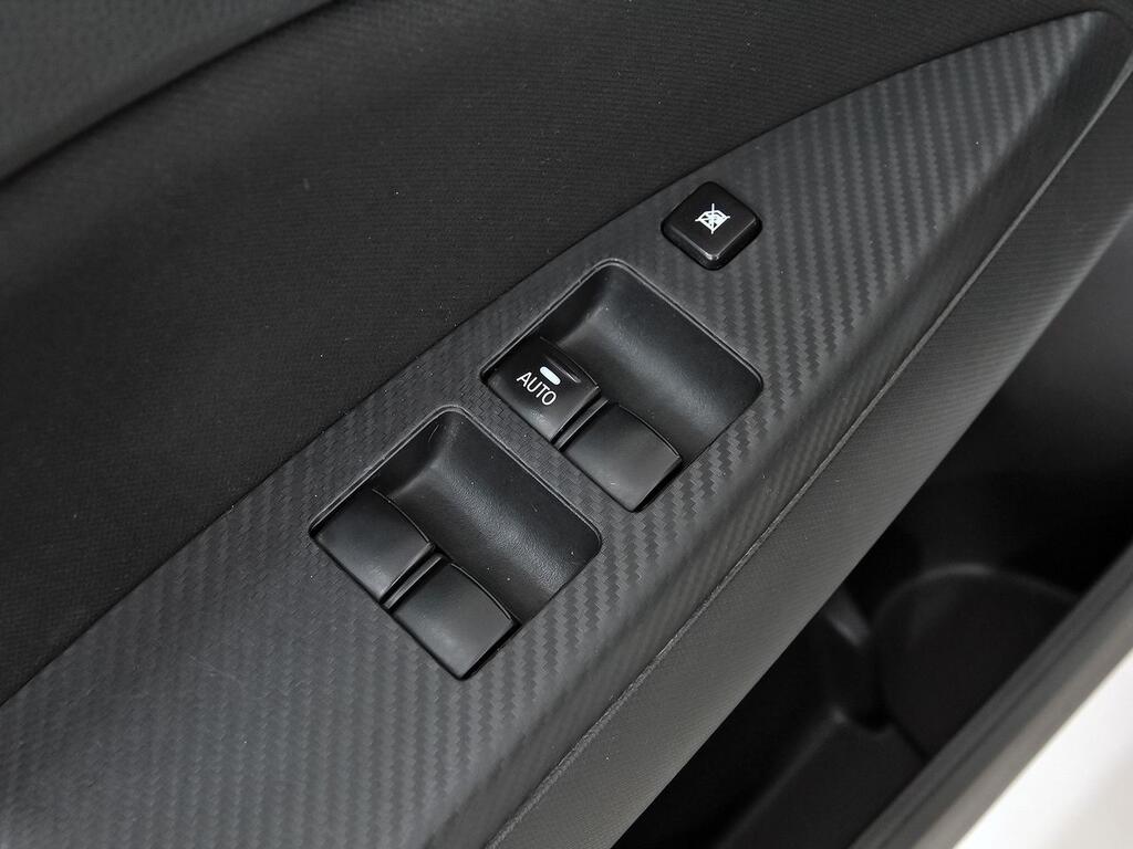 Mitsubishi Space Star 120 MPI Kaiteki CVT 12