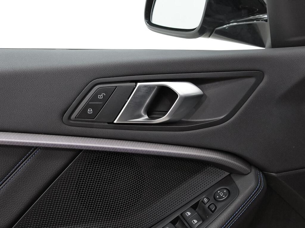BMW Serie 1 118i Corporate Auto. 13