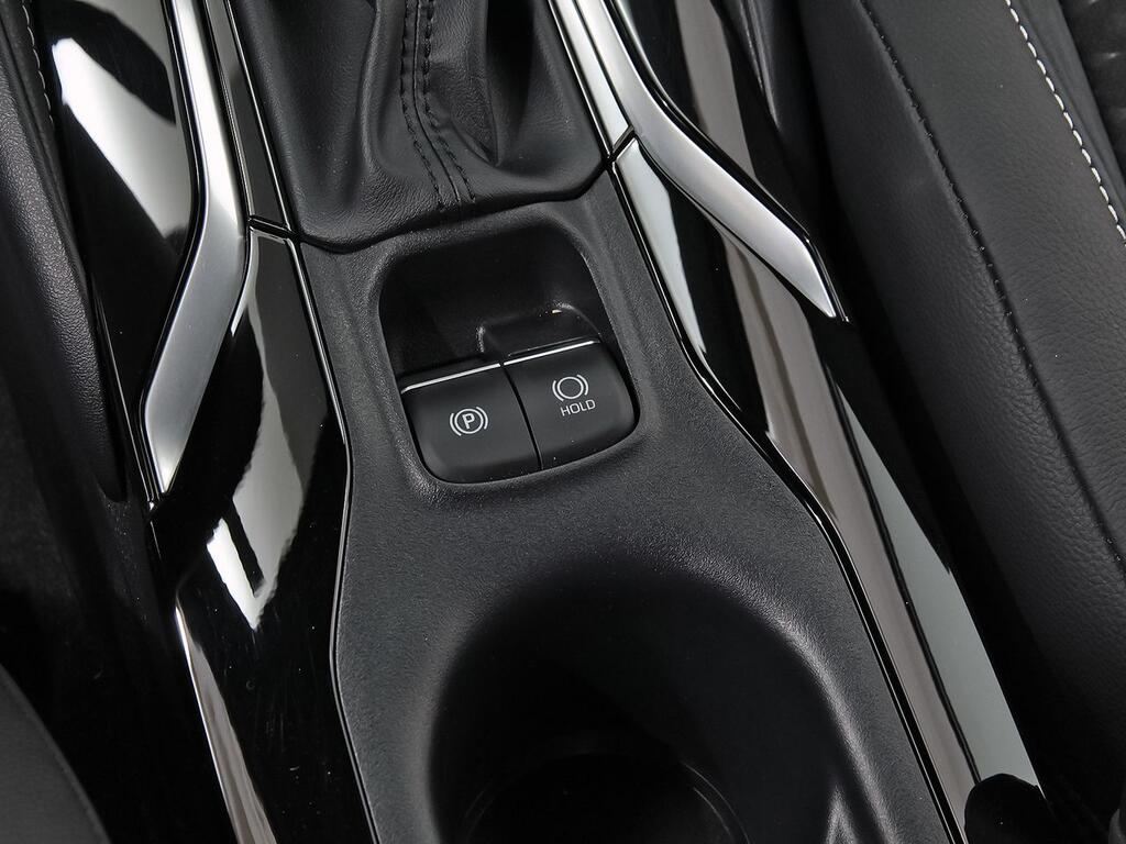 Toyota Corolla 140H Style Edition 32