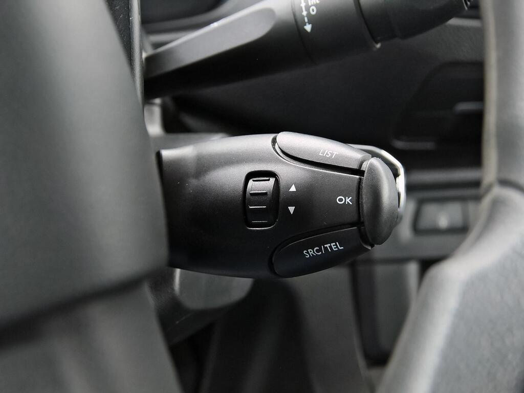 Citroën Jumpy FURGON 1.5 BLUEHDI 100 S&S M CONTROL 4P 26