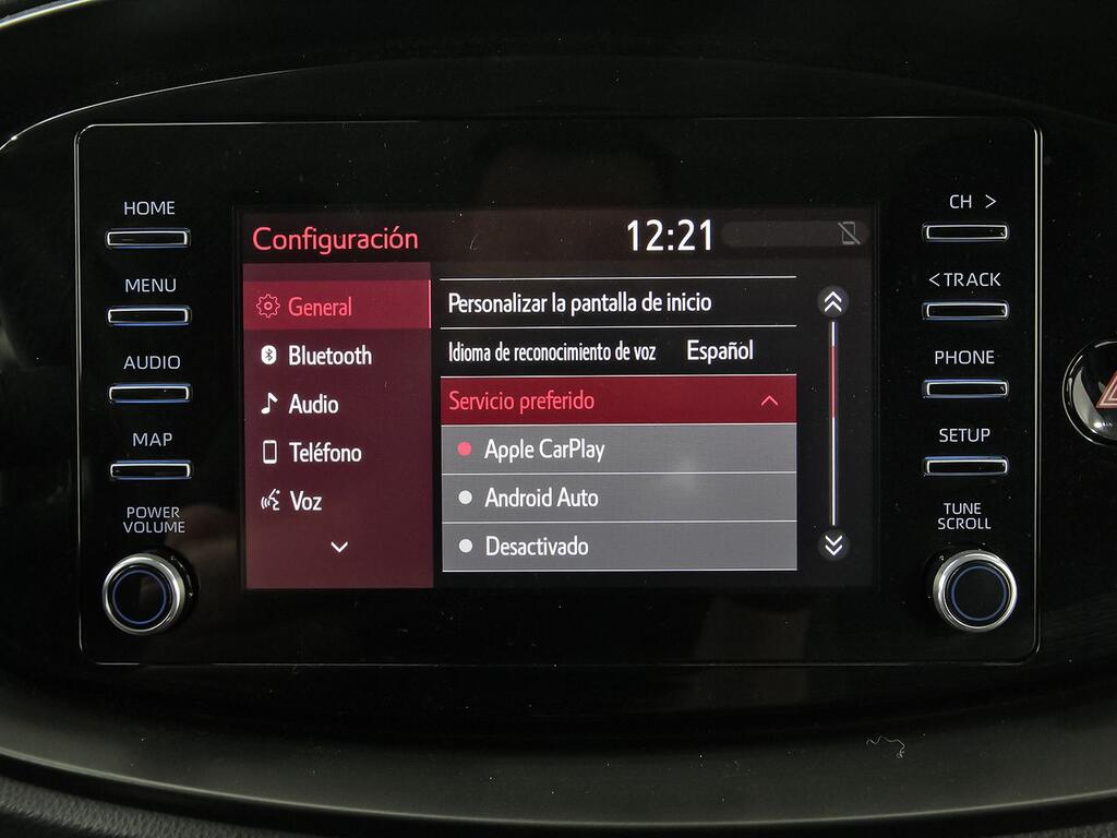 Toyota Aygo X Cross 1.0 VVT-I 72CV Play 23