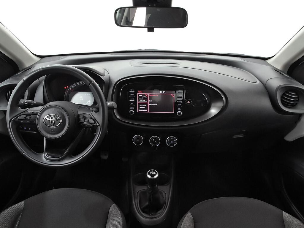 Toyota Aygo X Cross 1.0 VVT-I 72CV Play 7