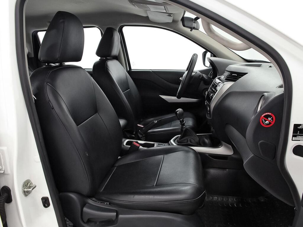Nissan Navara 2.3 DCI 190 ACENTA DC 4WD 4P 7