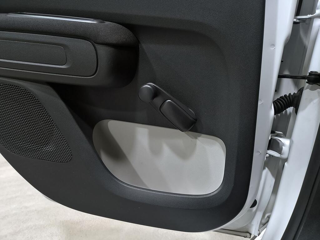 Citroën C3 PureTech 60KW (83CV) Feel Pack 28