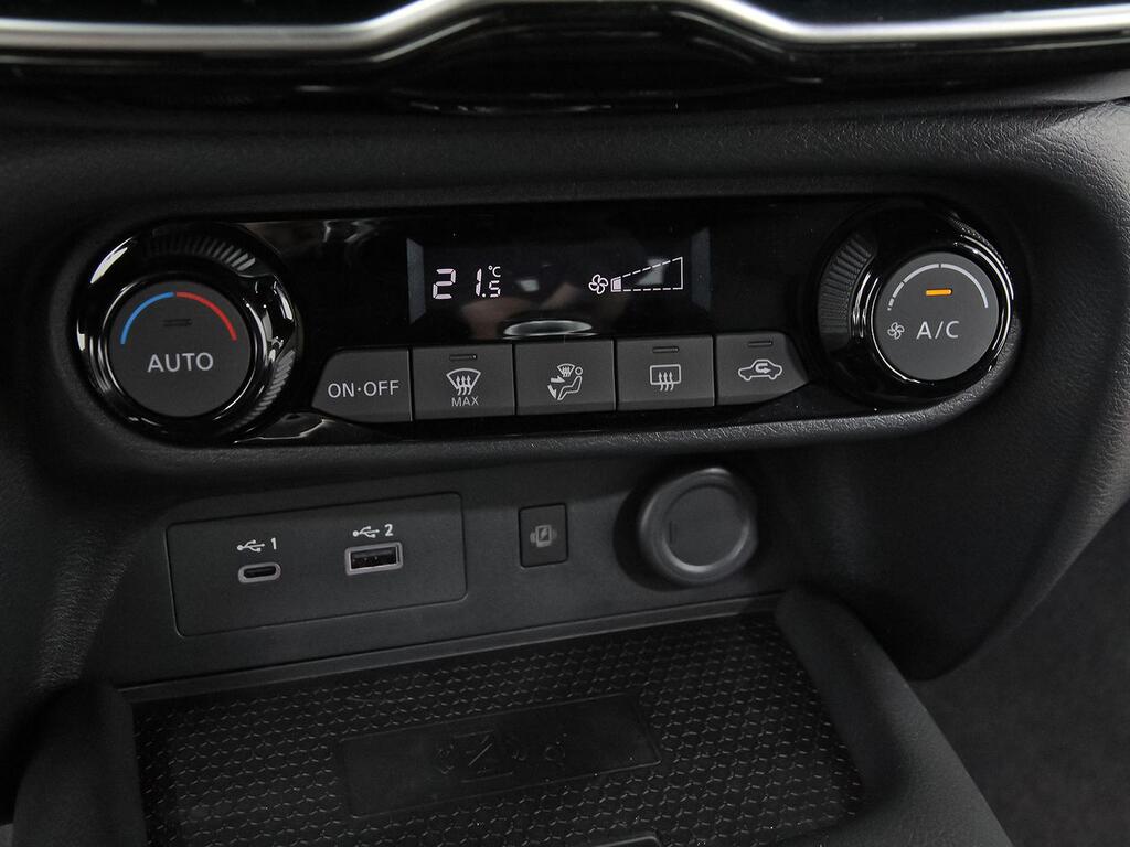 Nissan Juke DIG-T 84 kW (114 CV) 6M/T Tekna 29