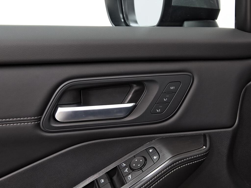 Nissan X-Trail 5pl 1.5 e-4ORCE 158kW 4x4 A/T N-Connecta 13