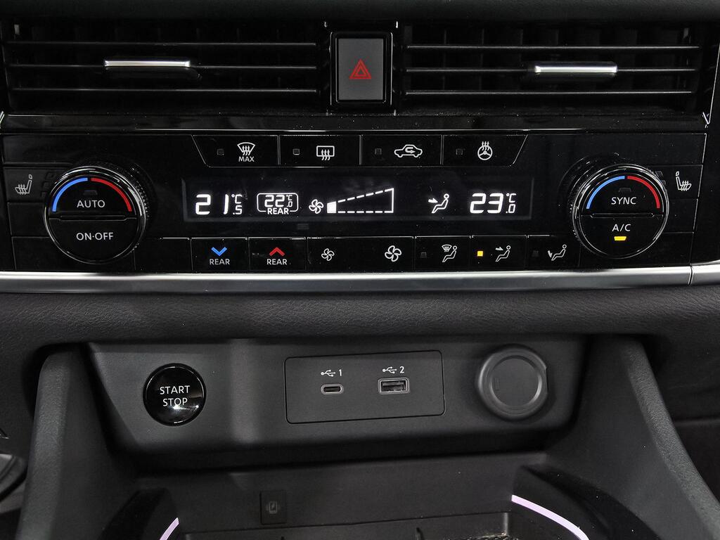 Nissan X-Trail 5pl 1.5 e-4ORCE 158kW 4x4 A/T N-Connecta 34