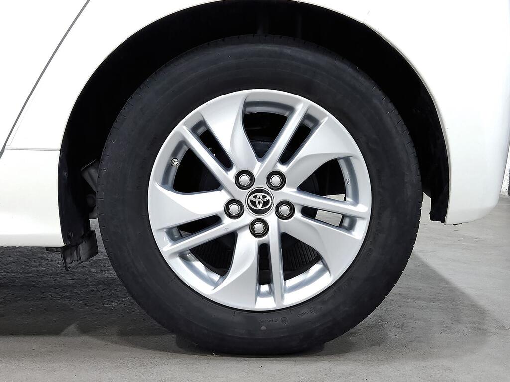 Toyota Yaris 1.5 125 S-Edition 8