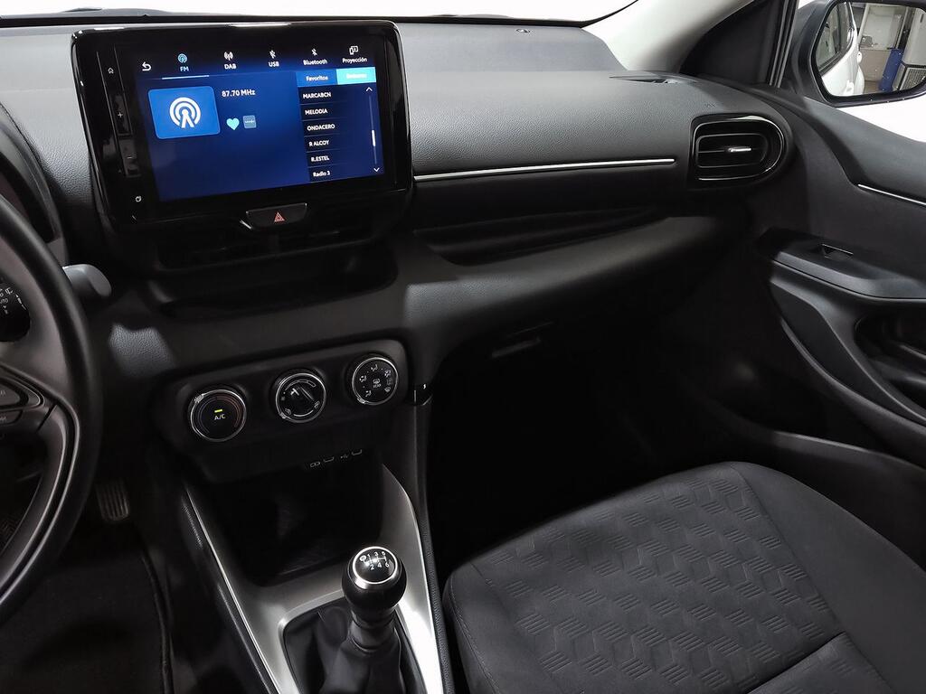 Toyota Yaris 1.5 125 S-Edition 9