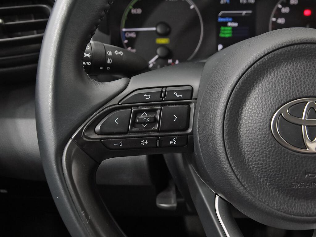 Toyota Yaris 1.5 120H Active Plus 15