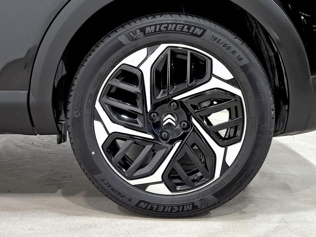 Citroën C4 PureTech 130 S&S 6v Plus 11