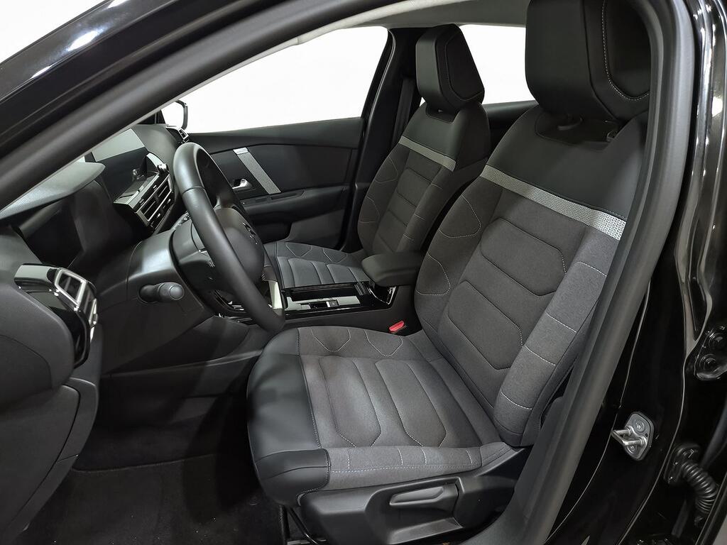 Citroën C4 PureTech 130 S&S 6v Plus 8