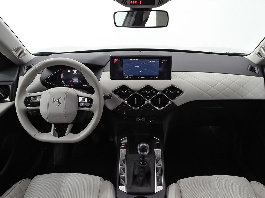 DS DS 3 PureTech 73 kW Manual CONNECTED CHIC 7