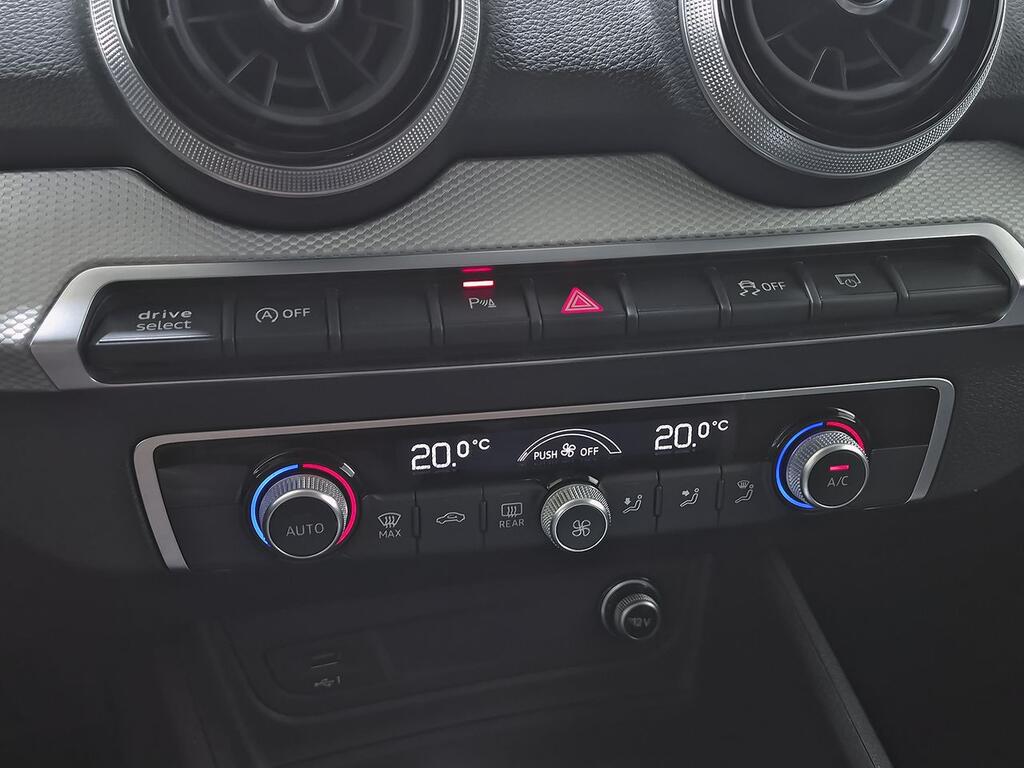 Audi Q2 Adrenalin 35 TFSI 110kW (150CV) S tronic 23