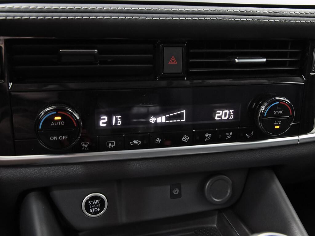 Nissan Qashqai DIG-T 103kW N-Connecta 20