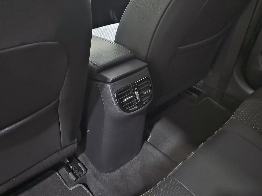 Kia XCeed 1.6 T-GDi Emotion 150kW (204CV) DCT 31