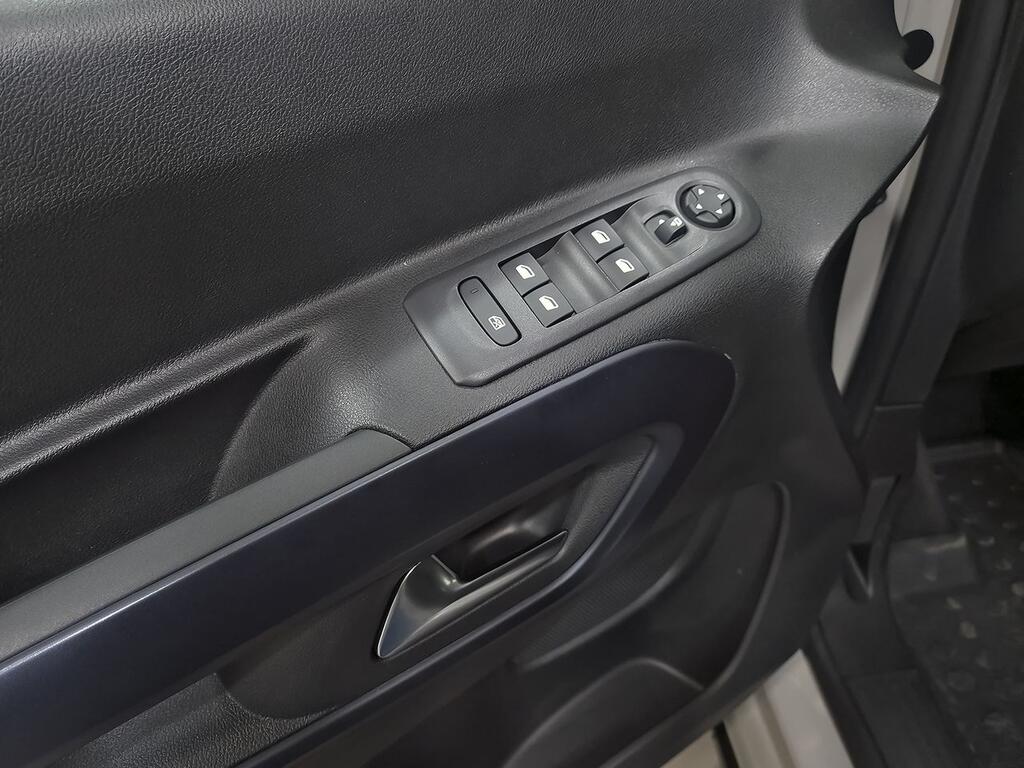 Peugeot Rifter Allure Pack Standard PureTech 96kW EAT8 12
