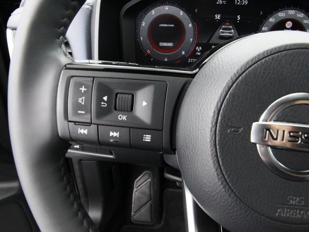 Nissan Qashqai DIG-T 103kW (140CV) mHEV 4x2 Tekna 17