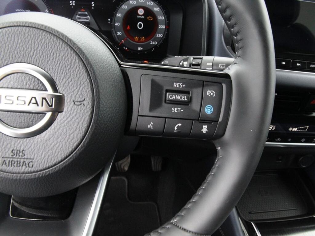 Nissan Qashqai DIG-T 103kW (140CV) mHEV 4x2 Tekna 16