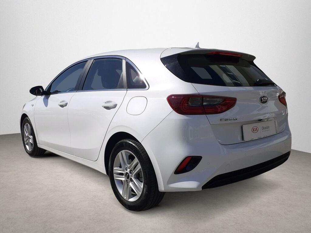 Kia Ceed 1.0 T-GDi 88kW (120CV) Drive 2