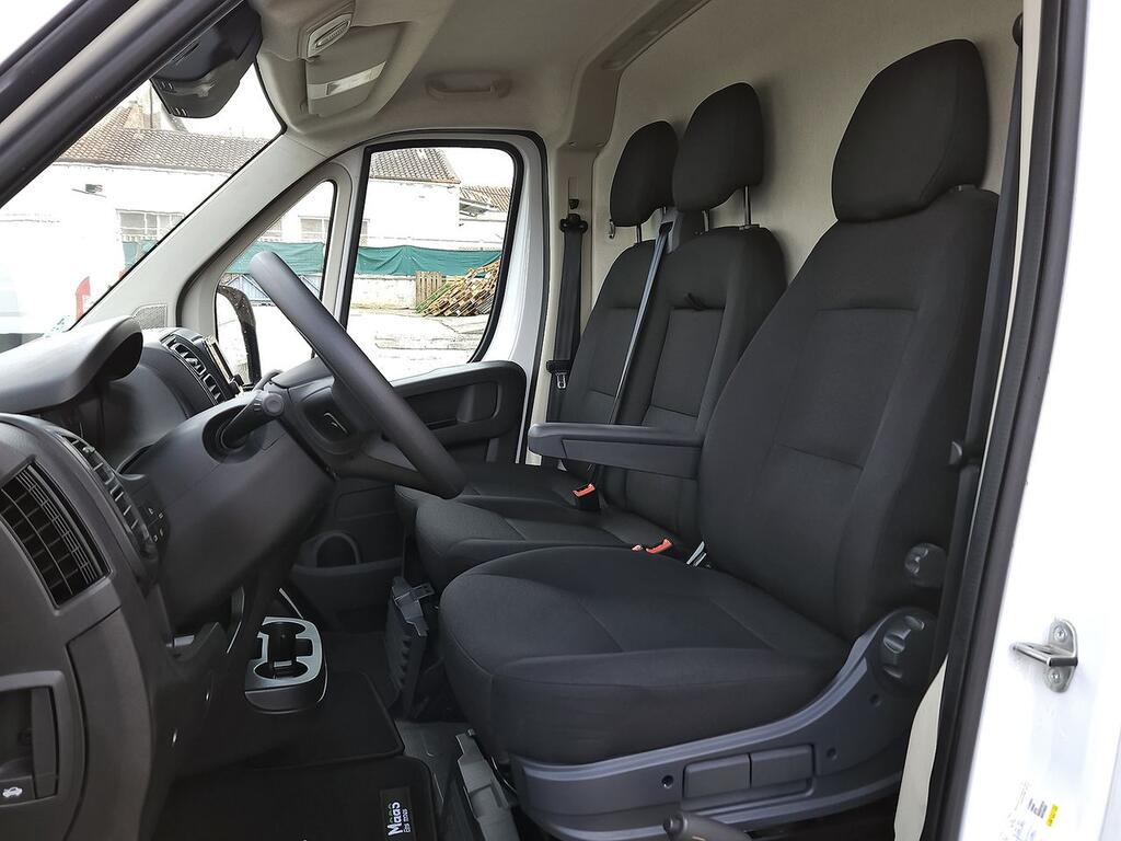 Citroën Jumper FG 2.2 BHDI 140 L3H2 3.5T 4P 9