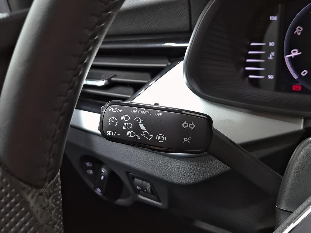 Skoda Scala 1.0 TSI 81KW (110CV) Sport 12