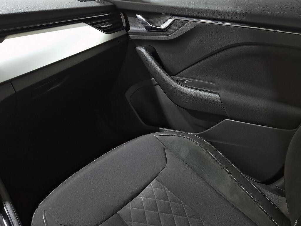Skoda Scala 1.0 TSI 81KW (110CV) Sport 29