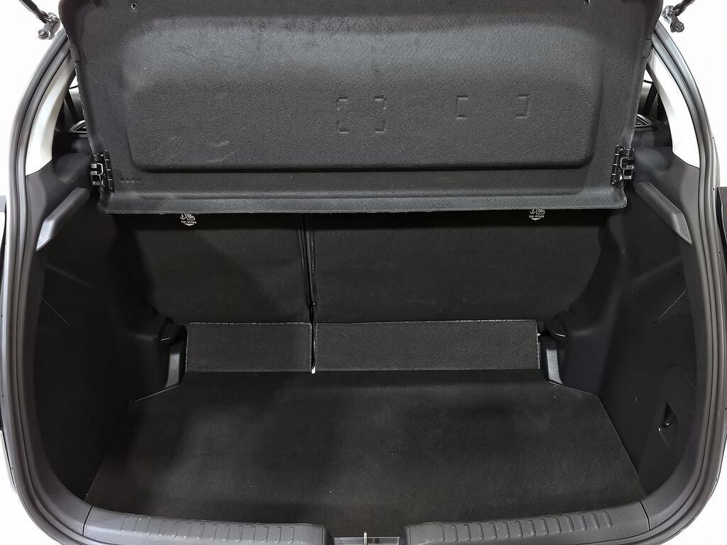 Toyota Yaris 1.5 120H Active Plus 9