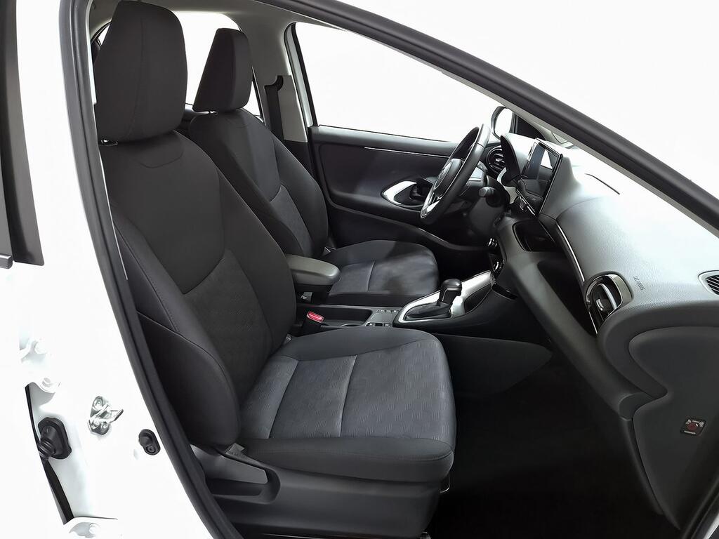 Toyota Yaris 1.5 120H Active Plus 7