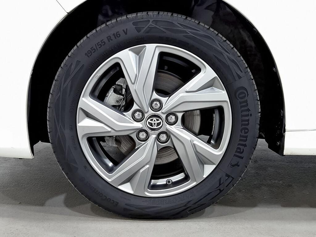 Toyota Yaris 1.5 120H Active Plus 10