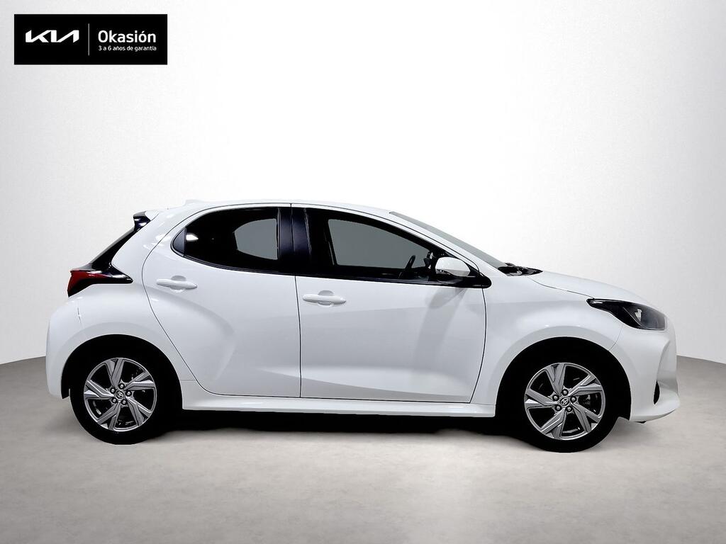 Toyota Yaris 1.5 120H Active Plus 3