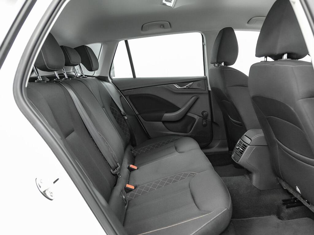 Skoda Kamiq 1.5 TSI 110kW (150CV) STYLE 6