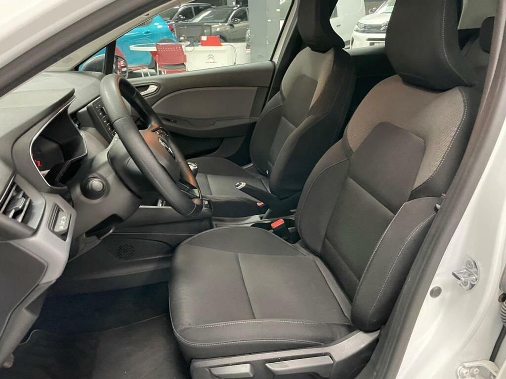 Renault Clio Intens TCe 67 kW (91CV) 7