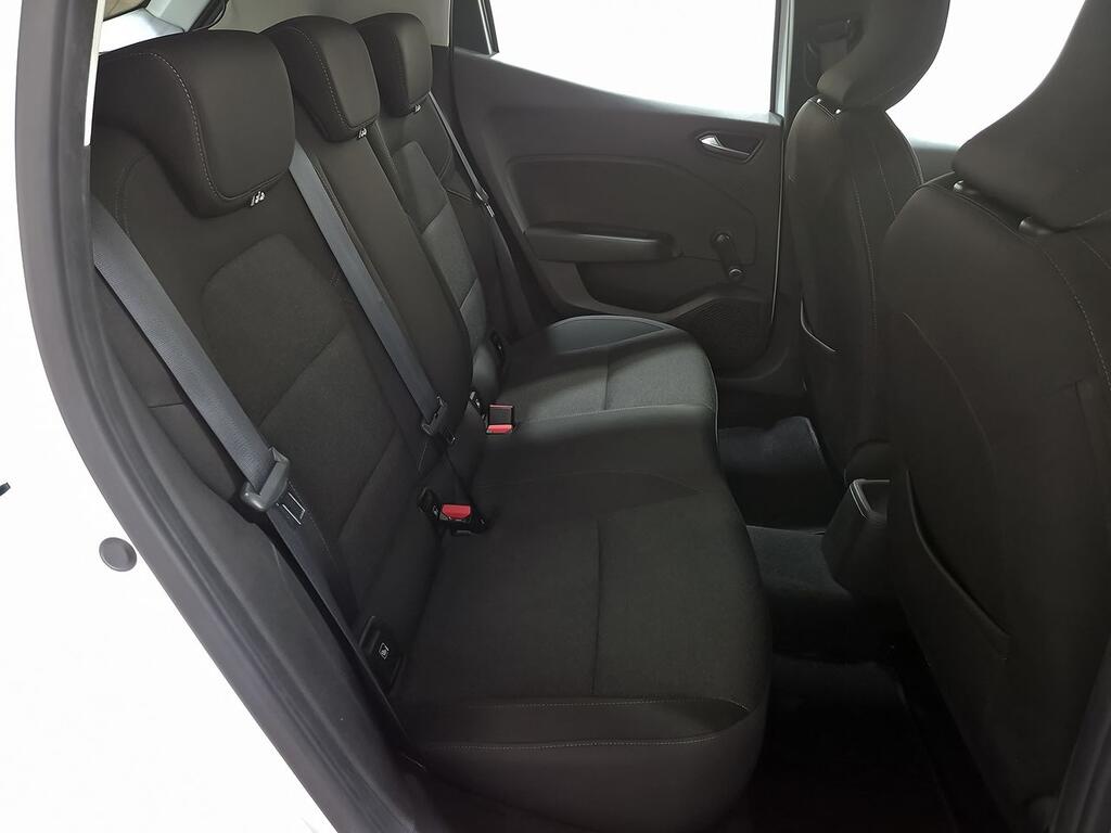 Renault Clio Intens TCe 67 kW (91CV) 8 Renault Clio Intens TCe 67 kW (91CV) 8