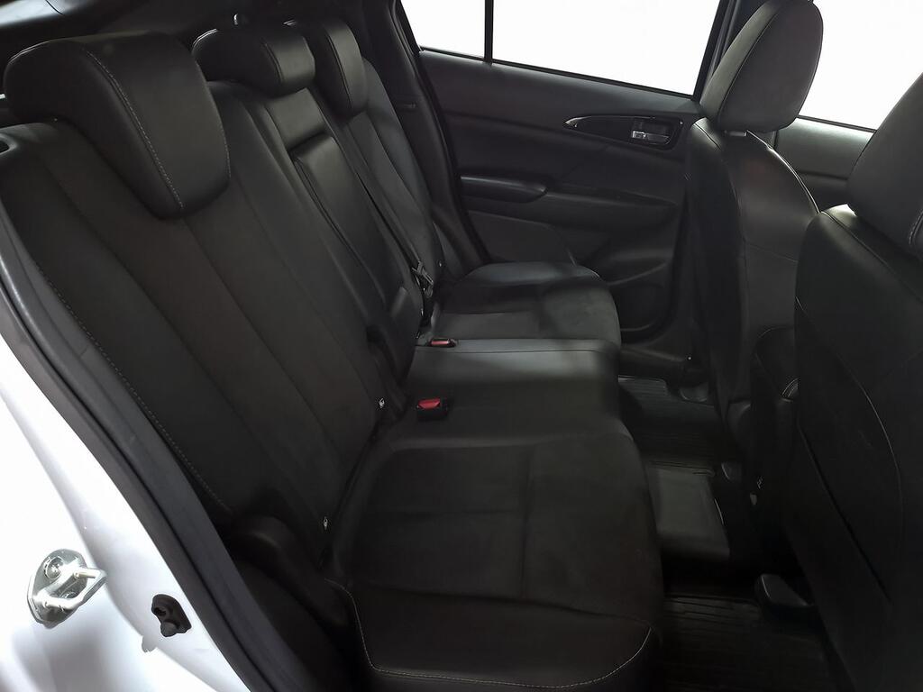 Mitsubishi Eclipse Cross 2.4 PHEV Kaiteki Auto 4WD 8