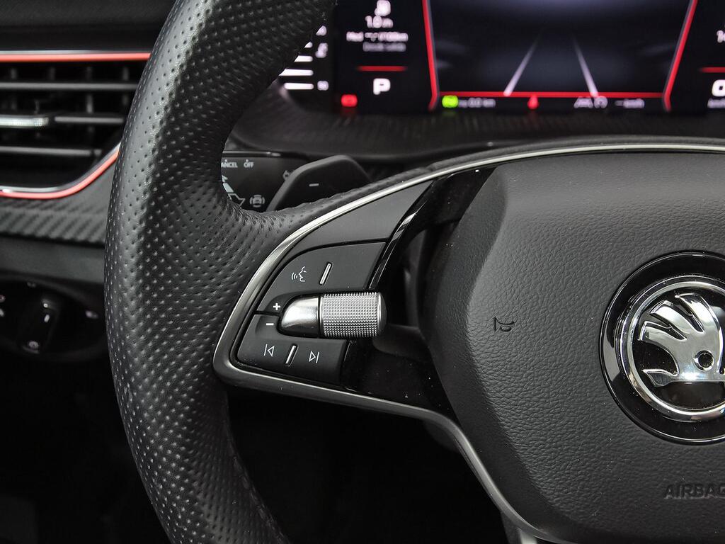 Skoda Kamiq 1.0 TSI 85kW (115CV) DSG MONTE CARLO 15