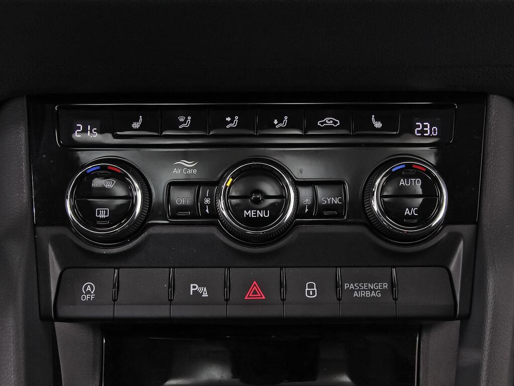 Skoda Karoq 1.5 TSI 110kW (150CV) DSG ACT Design 27