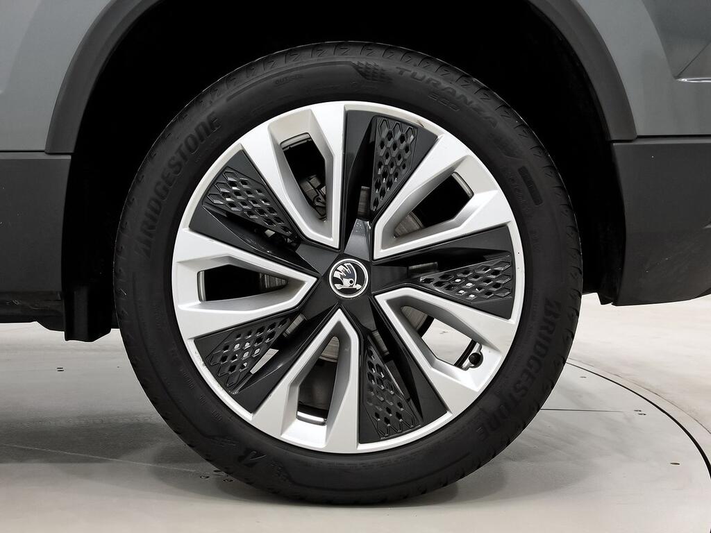 Skoda Karoq 1.5 TSI 110kW (150CV) DSG ACT Design 8