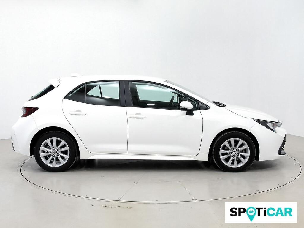 Toyota Corolla 140H Active Plus 3