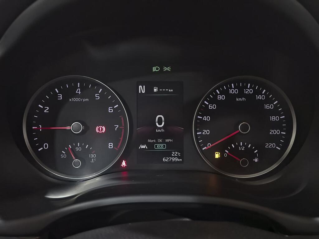 Kia Stonic 1.0 T-GDi 74kW (100CV) MHEV iMT Drive 13 Kia Stonic 1.0 T-GDi 74kW (100CV) MHEV iMT Drive 13