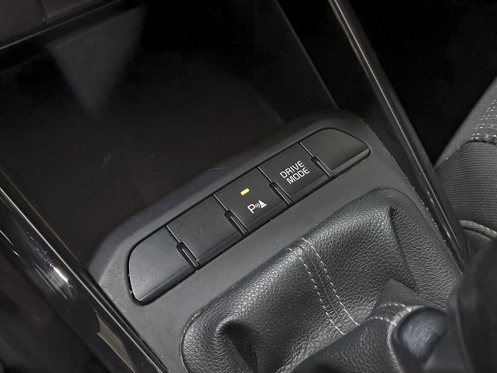 Kia Stonic 1.0 T-GDi 74kW (100CV) MHEV iMT Drive 25 Kia Stonic 1.0 T-GDi 74kW (100CV) MHEV iMT Drive 25