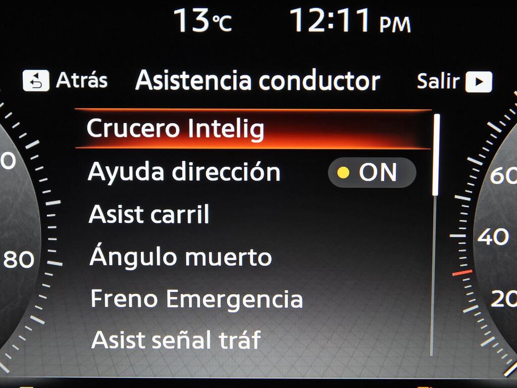 Nissan Qashqai DIG-T 116kW CVT N-Connecta 27