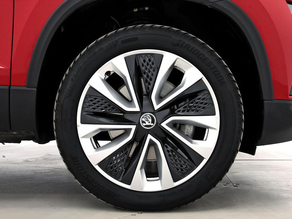 Skoda Karoq 1.5 TSI 110kW (150CV) DSG ACT Design 8