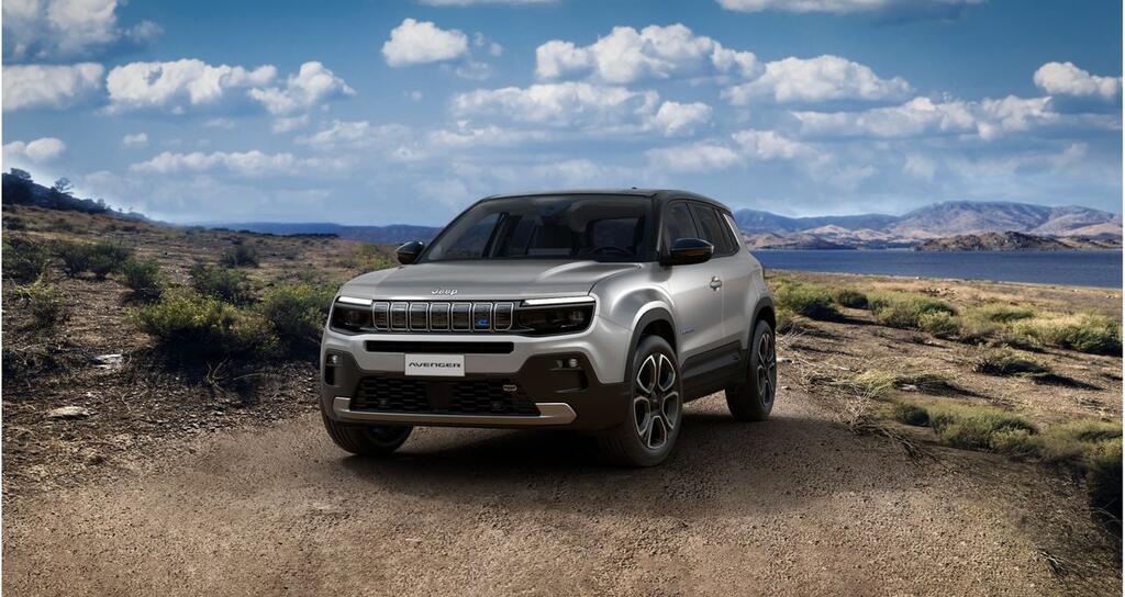 Jeep Avenger 1.2 eHybrid 81kW (110CV) Summit 3
