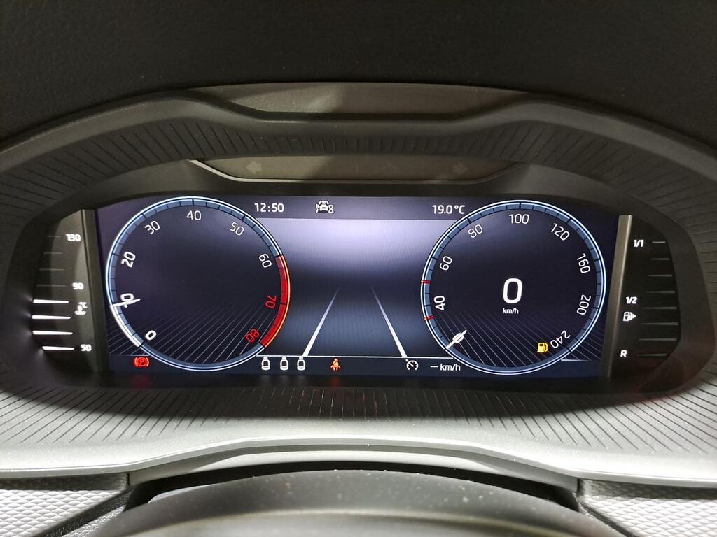 Skoda Scala 1.0 TSI 81KW (110 CV) Ambition 12