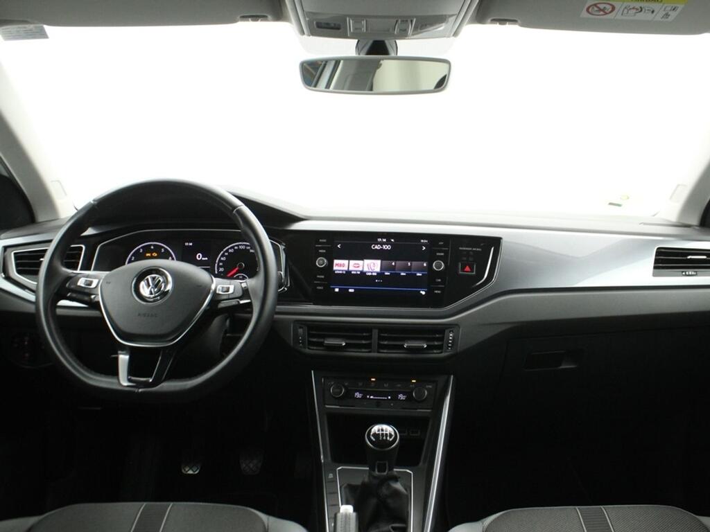 Volkswagen Polo Edition 1.0 59kW (80CV) 4
