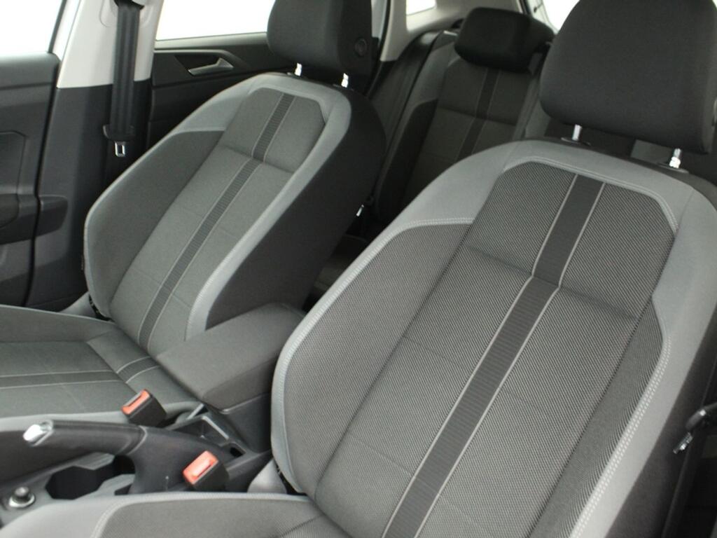 Volkswagen Polo Edition 1.0 59kW (80CV) 29